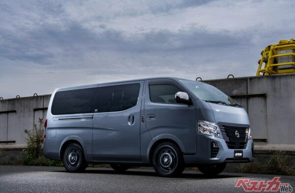 鉄チン風がシブいSeeker DTがハイエースやキャラバン用にリデザインされてXTRAP DTHCとして登場