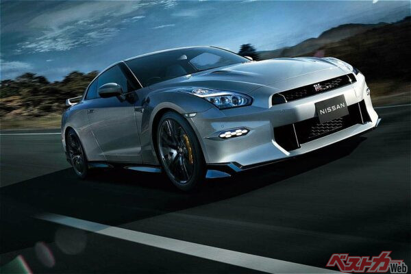 「最新のGT-Rが最良のGT-R」というコンセプトに則った足回りのアップデートだ！