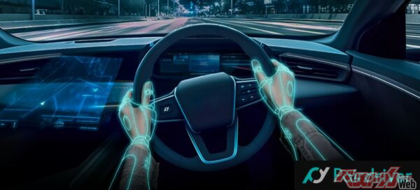 Pairdriverはただ自動操舵をしてくれる一方的なシステムではなく、ドライバーとインタラクティブな関係を築いてくれる