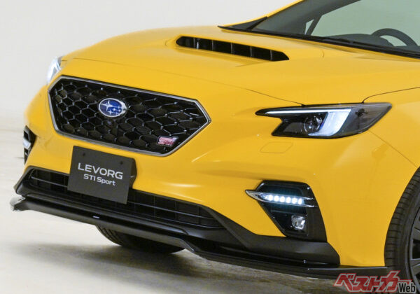 サンライズイエローが映えまくりなレヴォーグとWRXが東京オートサロンに降臨!! さらにシークレットモデルも!?