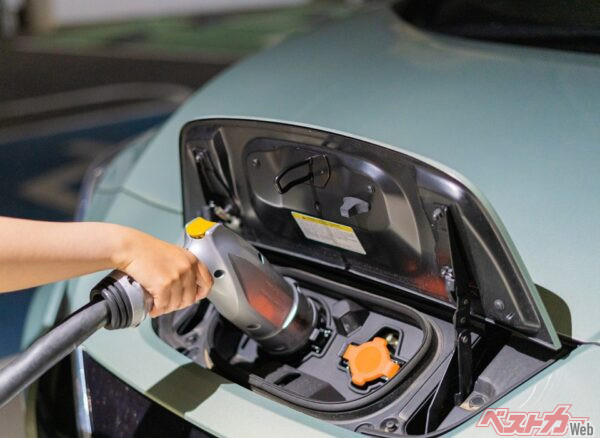 ガソリン安に浮かれていいのか？　その陰で始まる「帳尻合わせ」