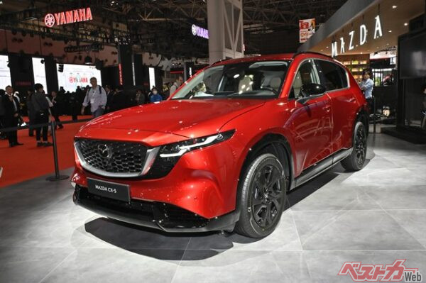 2025年7月に欧州で初公開されたCX-5がお披露目された