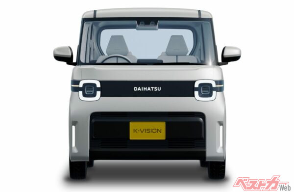 発電用のエンジンを現在もダイハツの軽自動車に搭載されている660ccのKF型エンジンとしたほか、軽自動車サイズのエンジンルームに収めるために各部を小型化している