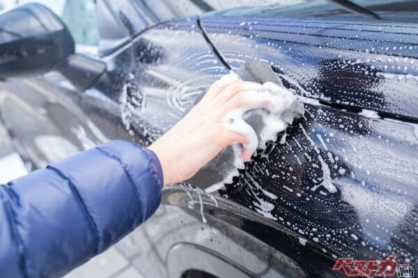 寒さに負けるな！　「愛車の初洗い」はこれで安心！　冬の洗車のマルとバツ