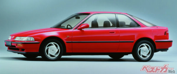 1989年登場の2代目インテグラで初のVTECエンジンB16Aを搭載。1.6Lの排気量で160ps/7600rpm、15.5kgm/7000rpmを発揮した