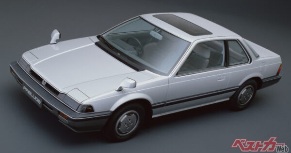 スタイリッシュなスポーツクーペとして一世を風靡した2代目プレリュードは1983年デビュー。1987年登場の3代目には世界初の機械式4WSが搭載された