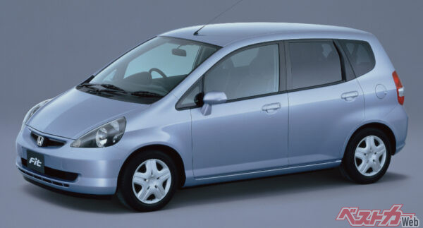初代フィット(2001年6月)