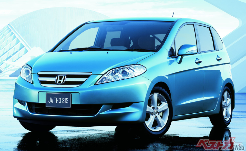 エディックスはオモシロいクルマだったけどね……