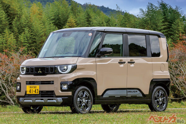 三菱 デリカミニ(2025年9月登場 価格:196万4800~290万7300円)