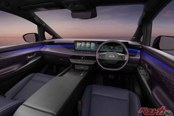 国内初の14.3インチの大画面統合型インターフェースディスプレイを採用。改良されたプロパイロット2.0を搭載