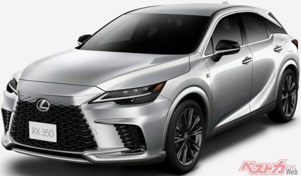 ガソリンモデルのRX350 F SPORT。スポーティなフロントバンパーが特徴だ