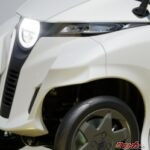 なんかモビルスーツみたい顔してるじゃないか!?　オートバックスが小型3輪EVを東京オートサロン2026に出展!!