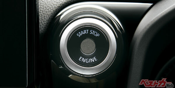 エンジンをかけたままメカニカルキーで施錠すれば、エアコンが効いたままカギがかかった状態にできる