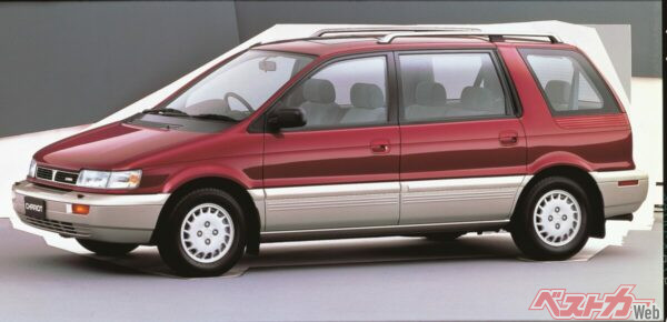 1991年登場の2代目シャリオ。1995年5月に追加されたリゾートランナーGTは世界最速の7人乗りと呼ばれた