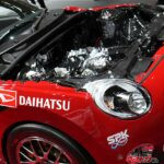 たった2か月で激進化!!　市販版の骨格決定？　FRコペンがエンジン搭載位置もホイールベースも変えて東京オートサロン2026に再出品!!!