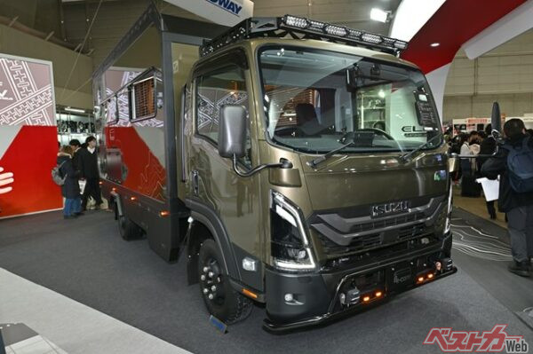 キャンピングカーとして十分の大きさ！　いすゞ小型トラックの最大サイズの利点を活かしてきた