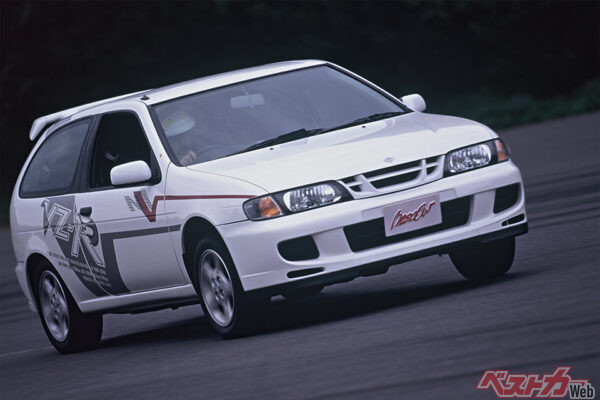 日産 パルサーセリエVZ-R・N1（1997年）。リッターあたり125ps超という驚異的な数値を実現。当時の1.6L自然吸気としてはトップクラス