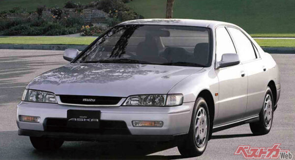 3代目いすゞ アスカ