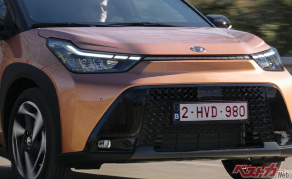 トヨタ「アイゴX」がすごい!! Aセグ初のフルハイブリッド搭載 小さくても妥協ナシ!!