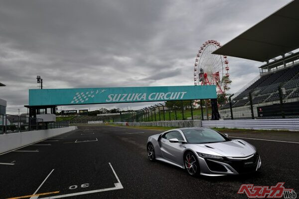 著しい高性能化を遂げているイマドキのクルマが、そのポテンシャルを発揮するにはサーキットレベルの環境が必要だ