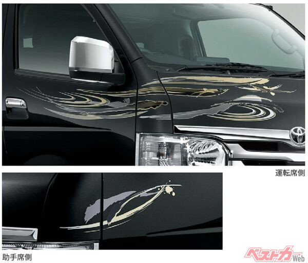 こちらはブラックボディに貼付した例。和柄が実によき!