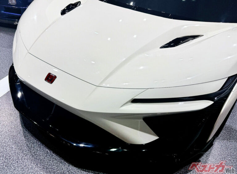 NSXがイタルデザインとのコンビで復活!! 初代と２代目いいとこ取りで日本だけの限定販売!! イタルデザインの日本車愛に涙