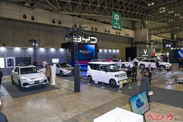 東京オートサロンではラッコのほかに、シーライオン6、シーライオン7、シール、ATTO3 Limited、ドルフィン（ロングレンジ）が展示された