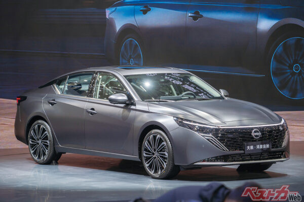 新型日産 ティアナ