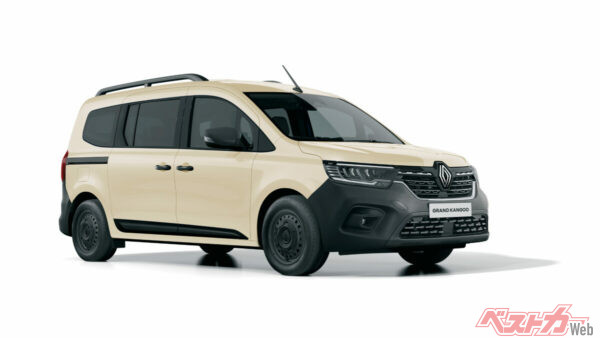 冒険心をくすぐることを意図し「ベージュ サハラ」がボディカラーとして採用された