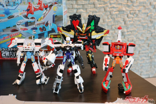 事業統括本部長時代に手がけた「ジョブレイバー」。ロボット好きにはたまらない逸品だ