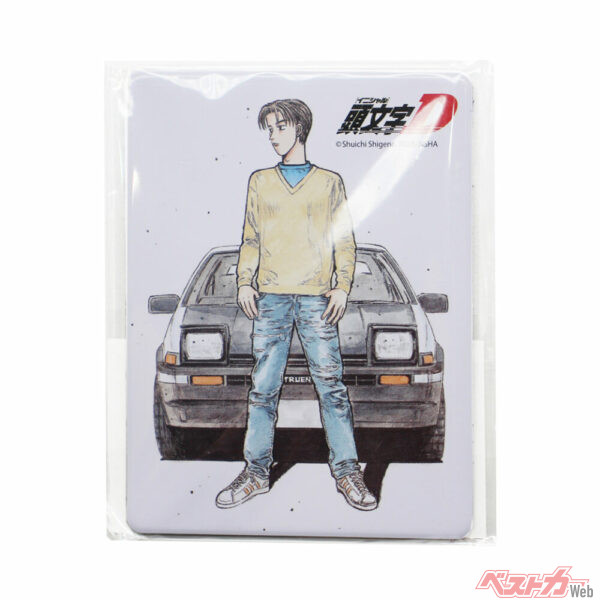 主人公・藤原拓海と愛車ハチロク（AE86）を中心に描かれるリアルで迫力あるバトルやドラマ