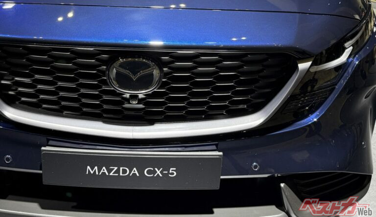 新型CX-5は車中泊向き!?　身長180cmだって余裕で寝られるサイズがお見事