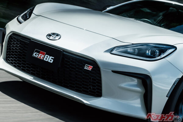 半世紀の燃料税ついに廃止！　でもクルマ負担は減らない？　EV課税強化と地方税減収問題で次の増税が焦点に