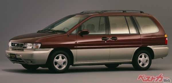 日産・プレーリー(2代目/1988-1998)