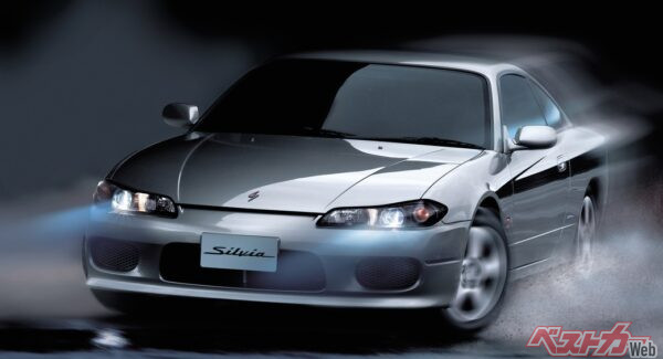日産・シルビア(S15型/1999-2002)