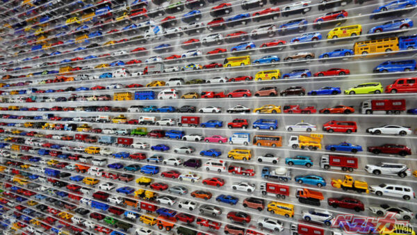 ユーザーの嗜好を把握してモデルアップ。トミカ、強いわけだ © TＯＭＹ