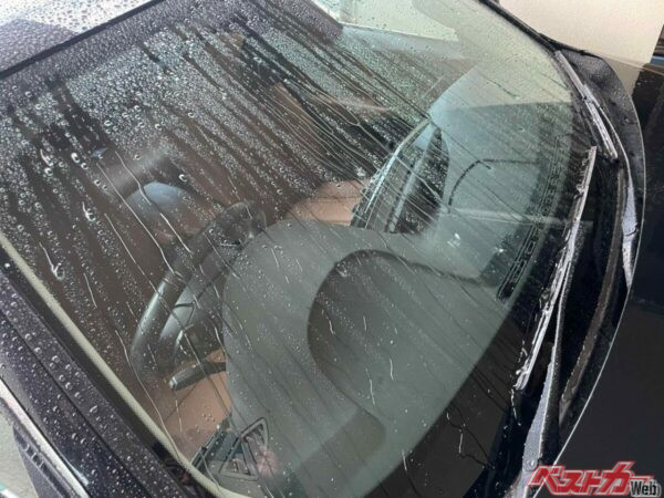 SOFT99の激速ガラコの水ハジキ効果は抜群だった