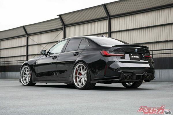 定番の5本ツインスポークのもつスポーティさと輸入車に似合う上質さを兼ね備えたデザイン