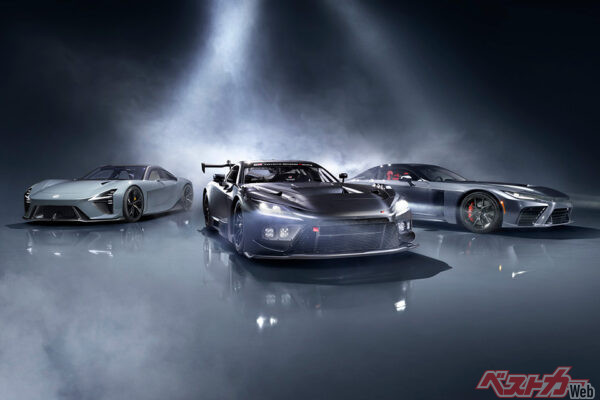 右からGR GT、GR GT3、LEXUS LFA Conceptの3台。豊田章男会長がマスタードライバーだからこそ生まれたスーパースポーツだ