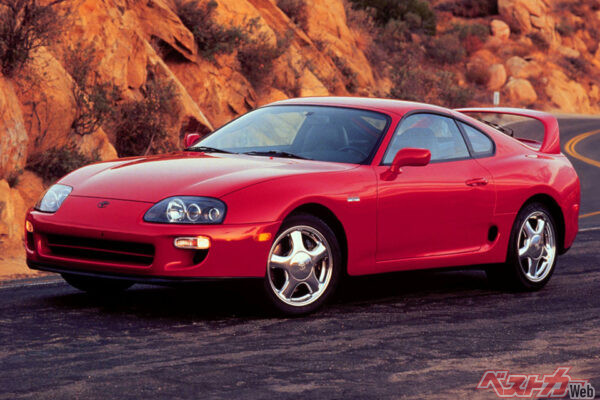 排ガス規制によりスポーツカーが次々と消滅し“クルマの墓場”と呼ばれた