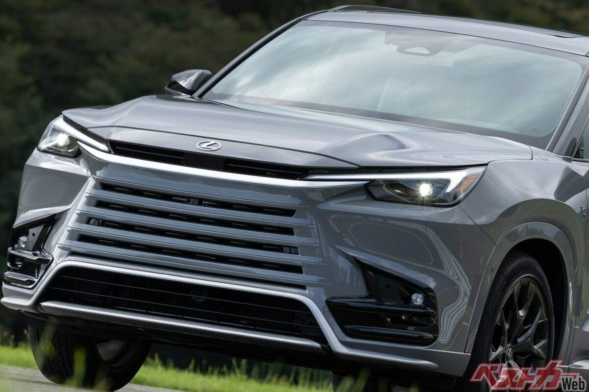 Lexus's Unsung Heroics: How 880,000 Global Sales Helped Toyota Retain the World's Top Spot