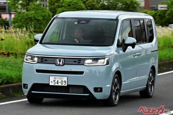 ミニバンの親グルマは酷使される運命