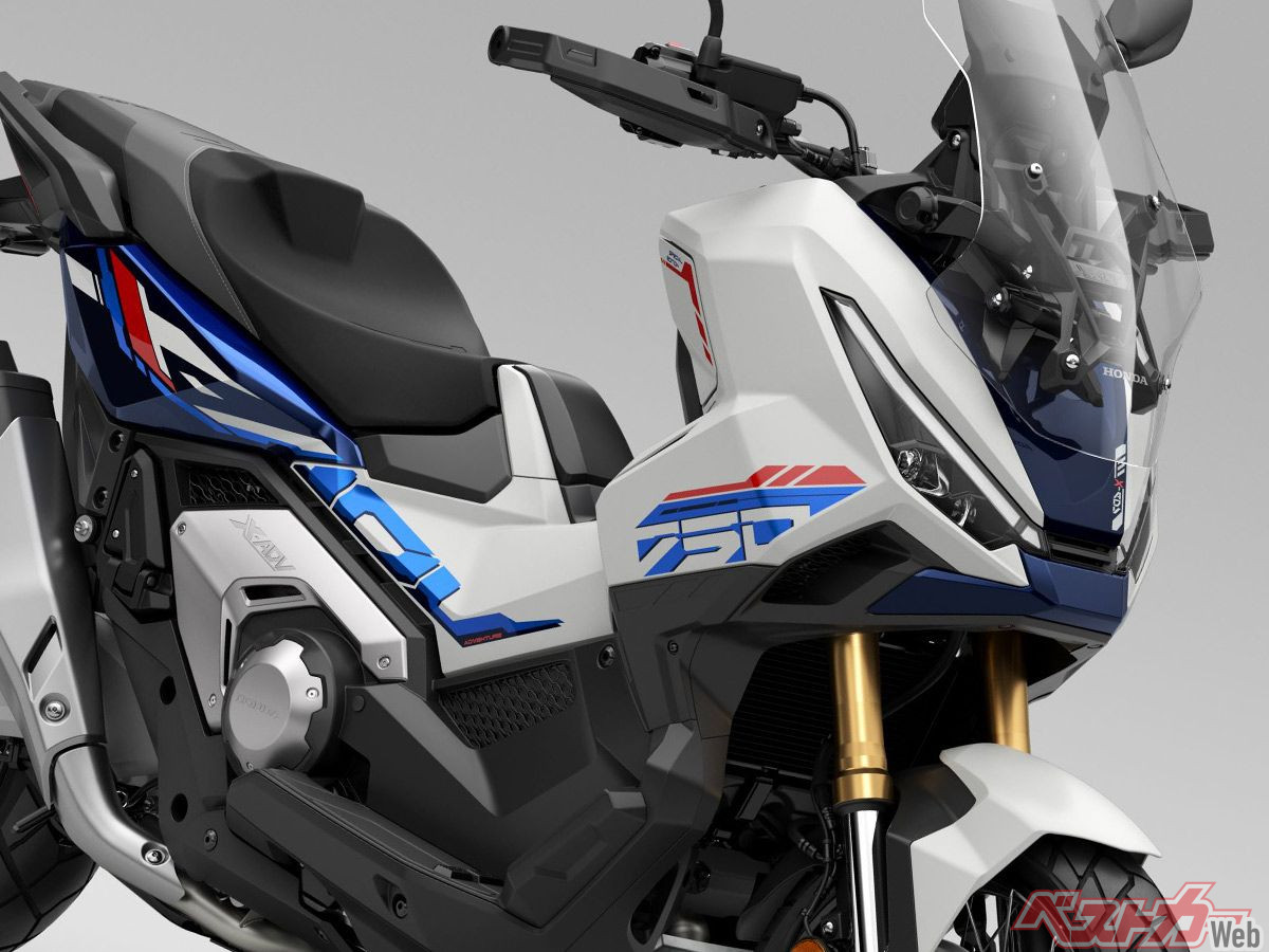 【新車】ホンダ X-ADV に新色登場!トリコロールなど全3色を3月5日発売