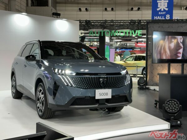 満を持して登場したフラッグシップモデルの5008