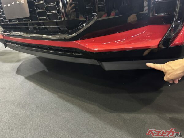 フロントリップもばっちり存在感を上げてくれるだけでなく、性能も十分