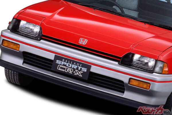 天井から風が入ってきて涼しいハズ!?　初代ホンダ CR-Xに装備された懐かしの「ルーフベンチレーション」