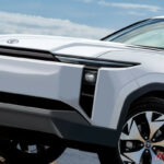 北米トヨタが謎の3列シート車を予告!! これは噂の3列電動SUV「bZ5X」か!?