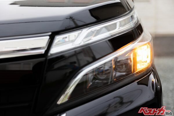 サンキューハザード 常時ロービーム　え、これって違反だったの???　意外なうっかり違反3選