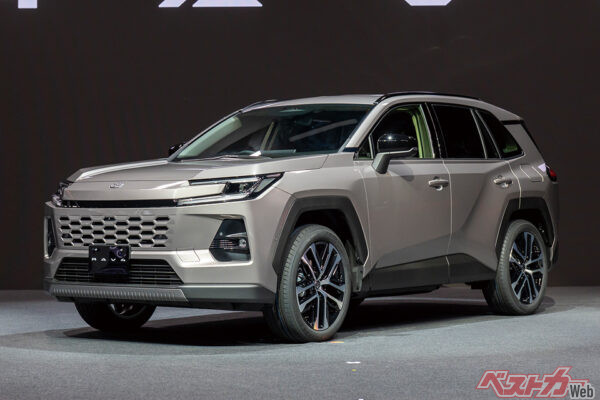 登場したばかりの新型にはまだ試乗できていないが、トヨタ RAV4は世界中で支持されてきた過去の歴史を含めて大賞候補となった