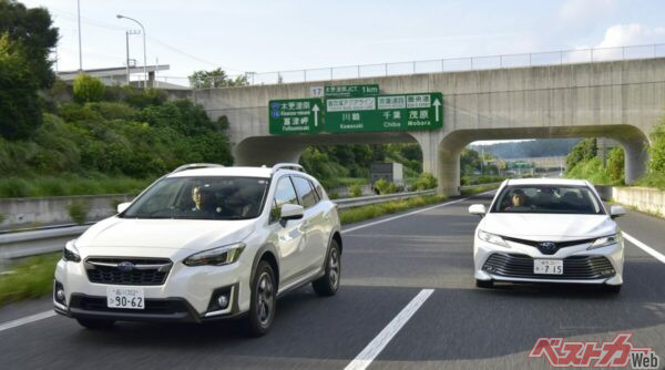 ACCの進化は目覚ましいものの、すべての車両に搭載されているわけではない。車間や速度を一定に保とうとしても、道路には変化がありいつの間にか速度などを落としてしまうことも